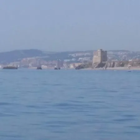 מלון Piedra Paloma אסטפונה