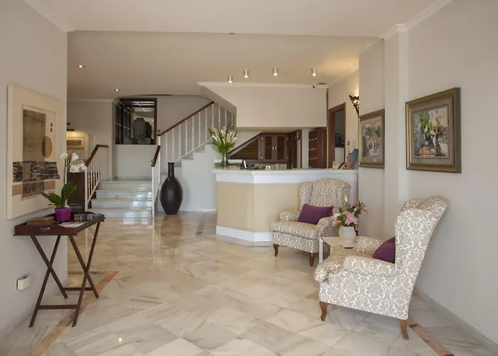 Piedra Paloma Szálloda Estepona