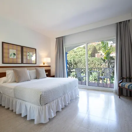 Hotel Piedra Paloma 2*