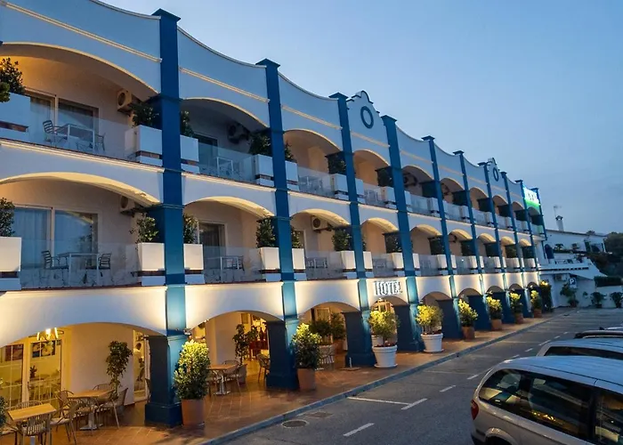 Piedra Paloma Hotel