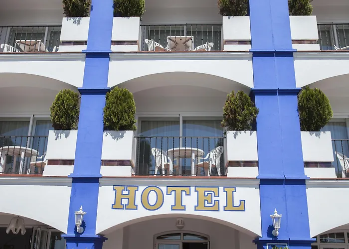 Hotel Piedra Paloma 2*