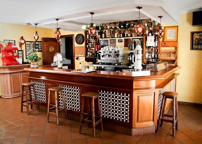 Hotel Piedra Paloma 2*